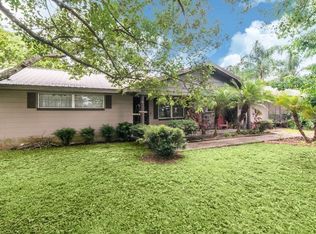 5504 5th St, Zephyrhills, FL 33542