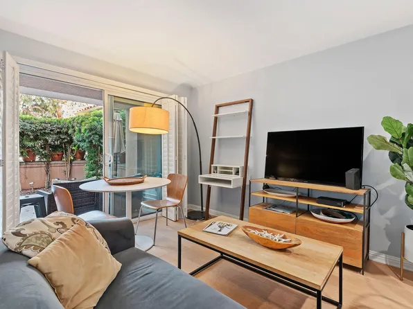 120 Por La Mar Cir, Santa Barbara, CA 93103