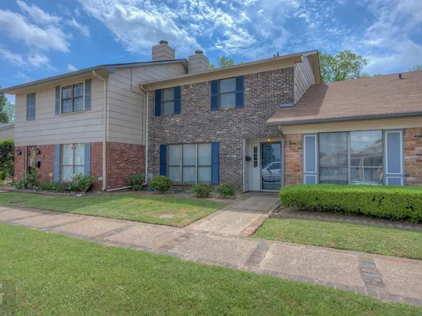 2612 Village Ln, Bossier City, LA 71112