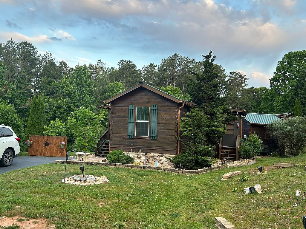 40 Wilderness Ct - Property Image
