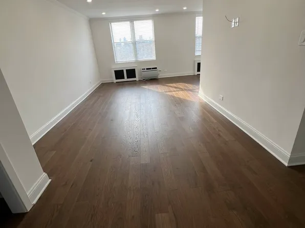 31-85 Crescent Street image 12 of 29