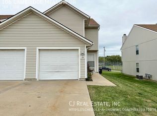 106 Cambridge Meadows Dr, Belton, MO 64012
