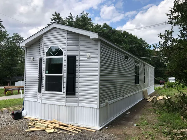 85 Coffin Road #2, Epping, NH 03042