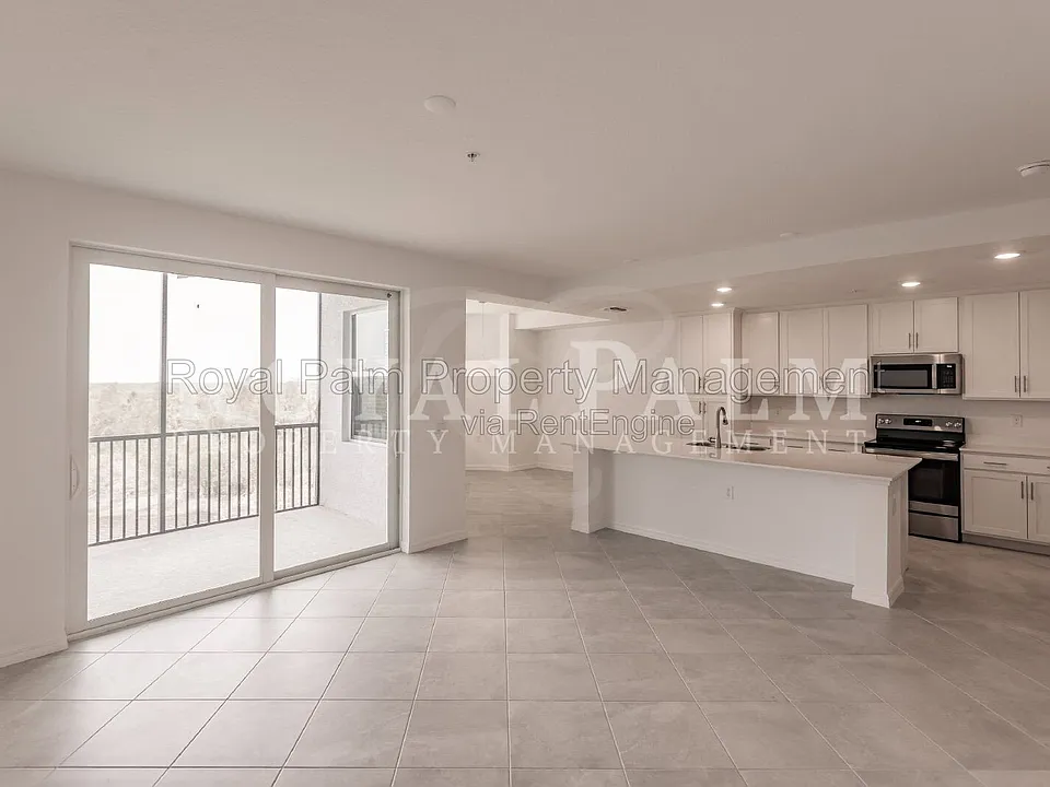 14141 Heritage Landing Blvd #932