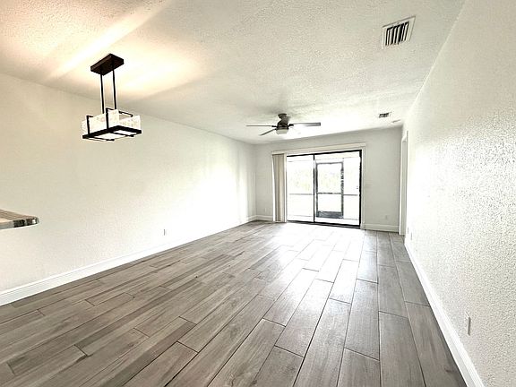 4th image of 26305 Explorer Rd