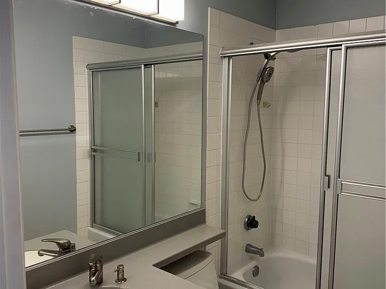 2931 Plaza Del Amo #83 — Photo 3