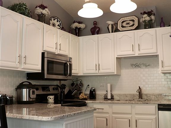 5th image of 10844 Doral Ct