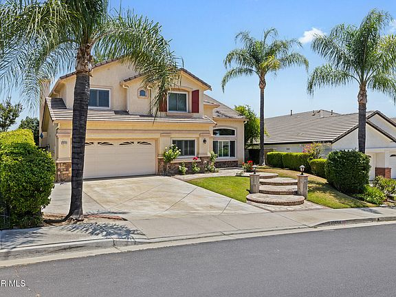 3rd image of 28444 Rock Canyon Dr
