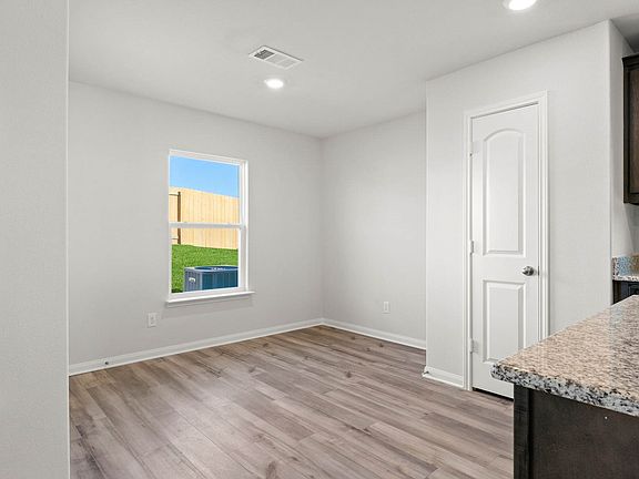 5th image of 4232 Lava Forest Dr