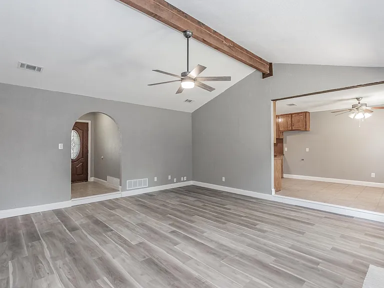 2013 Memphis Dr — Photo 20