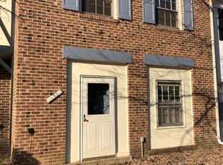 14831 Smethwick Pl, Centreville, VA 20120