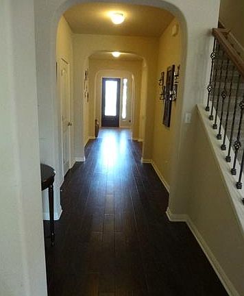 5th image of 625 Purtis Creek Ln