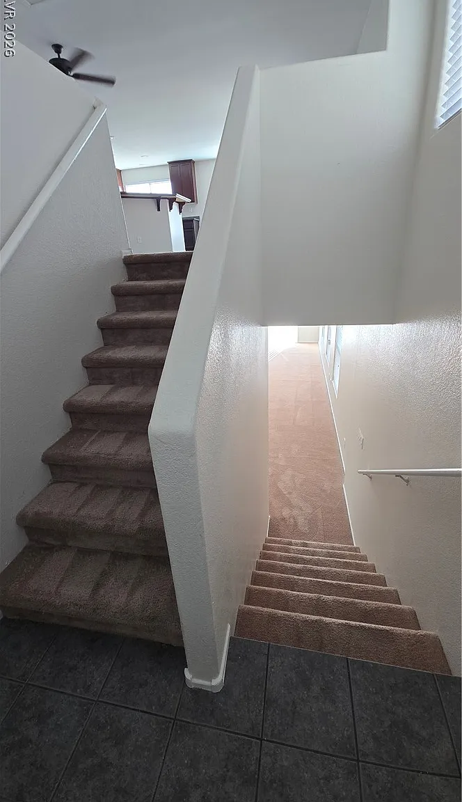 4 bed, 2.5 bath, 2381 sqft, $2,295 — Photo 3