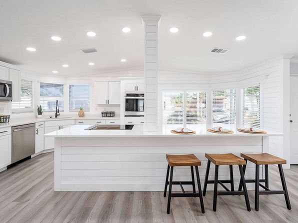 White Kitchens Can Hurt Home Sale Price, Zillow Says