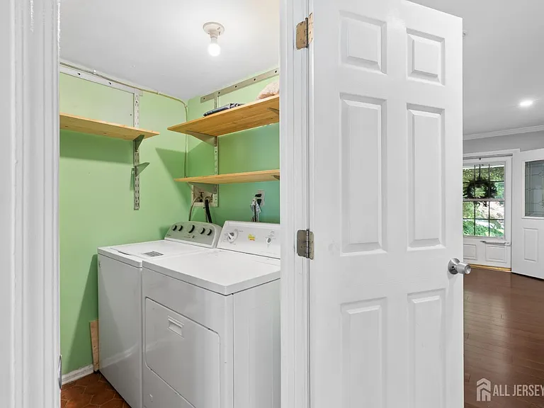 6 Bradford Dr — Photo 11