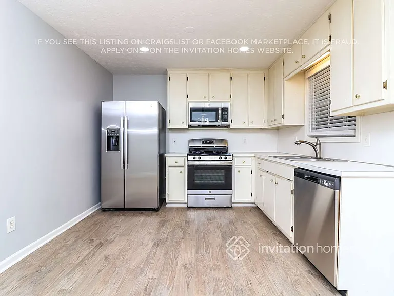 3795 Cherokee Overlook Dr — Photo 13