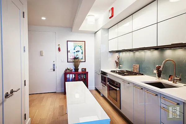 Rented by Halstead Real Estate | media 2