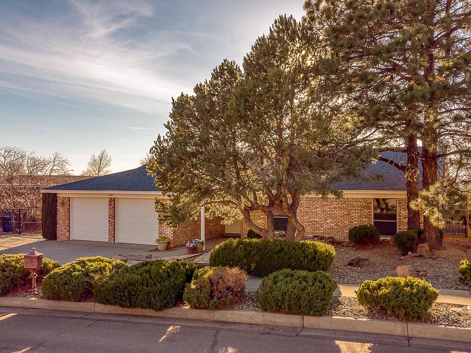 1st image of 2301 Punta De Vista Dr NE