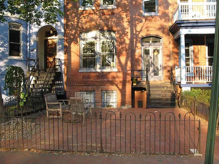 1919 17th St NW #2 — Photo 20