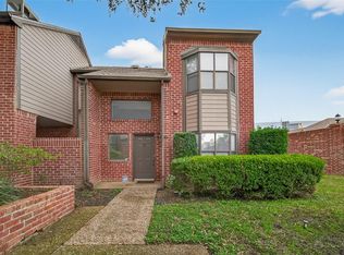7447 Cambridge St APT 79, Houston, TX 77054