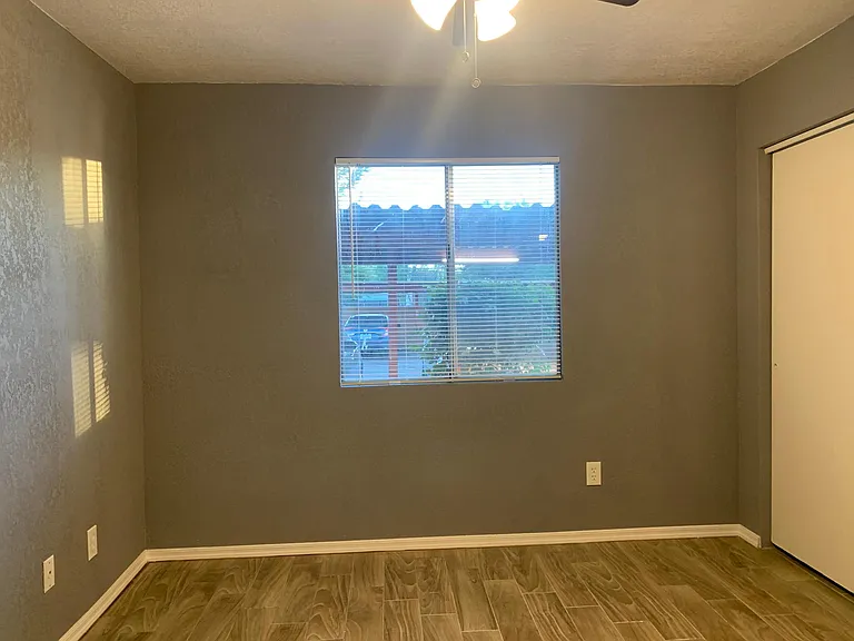 1810 E Blacklidge Dr #718 — Photo 14