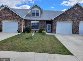 315 Baltusrol Dr, Charles Town, WV 25414
