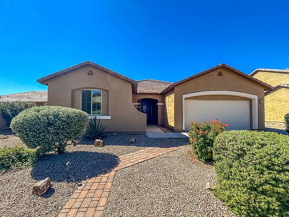 3rd image of 8375 N Ponderosa Pine Pl