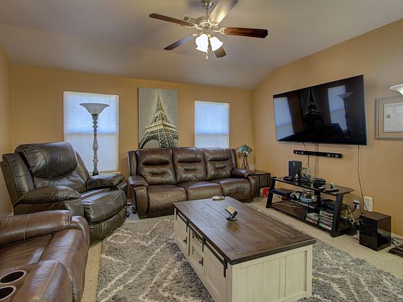 5th image of 1199 Panther Ln
