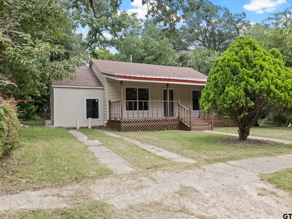 1102 W 12th St, Mount Pleasant, TX 75455