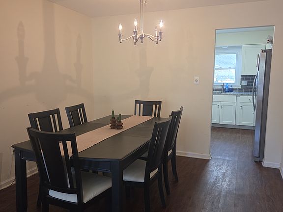 4th image of 11922 Shagbark Dr