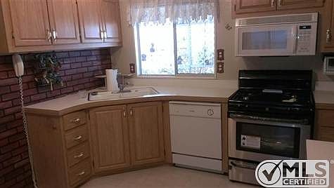 4th image of 13973 Silver Lake Pl