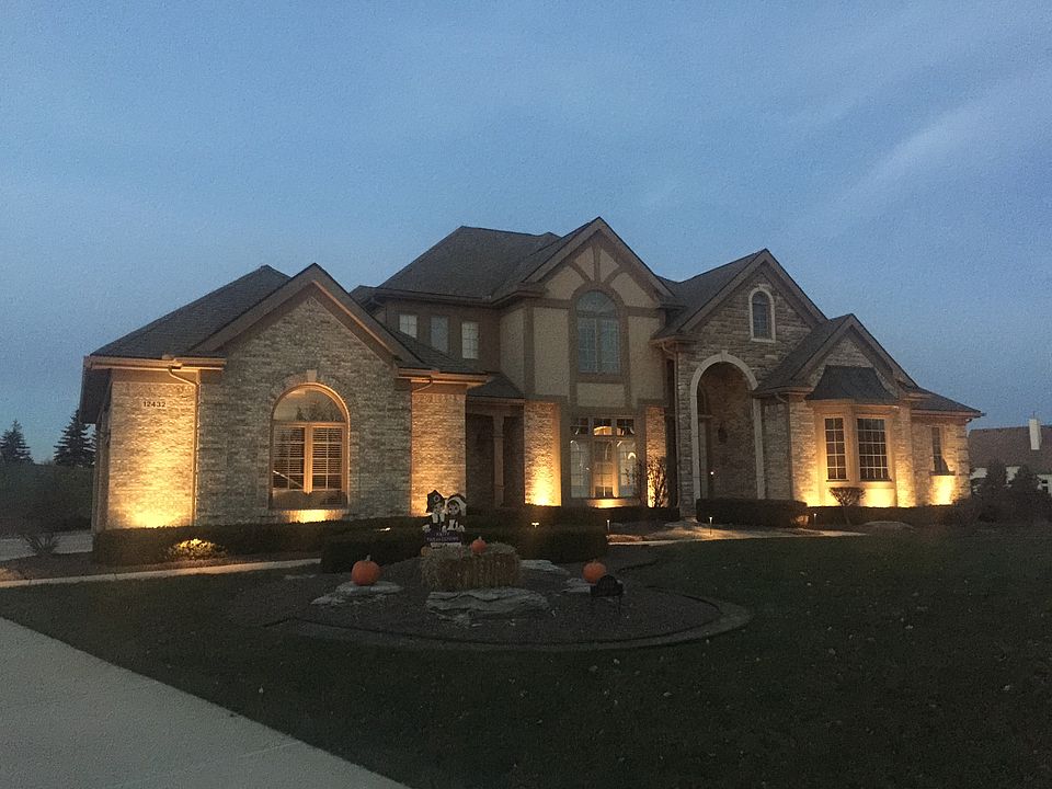 2nd image of 12432 Landers Ct