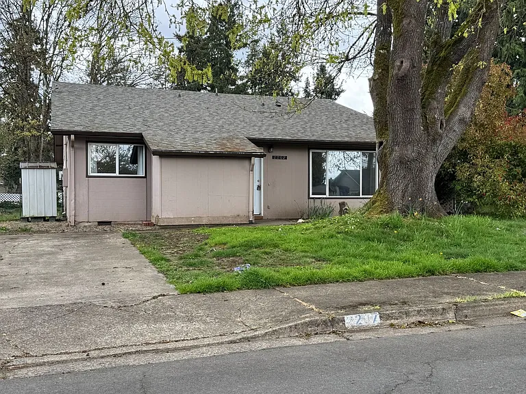 2207 Wisconsin St — Photo 3