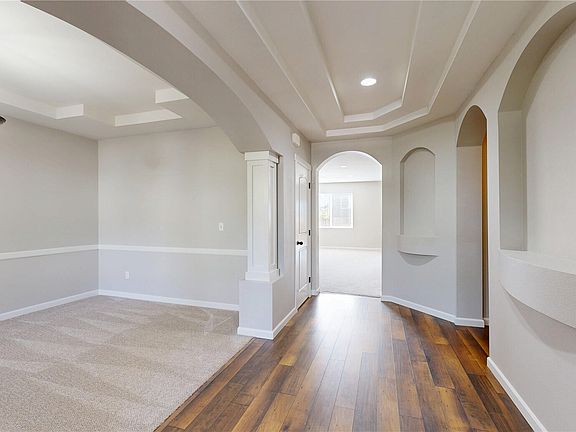 4th image of 531 Beechwood Court SW