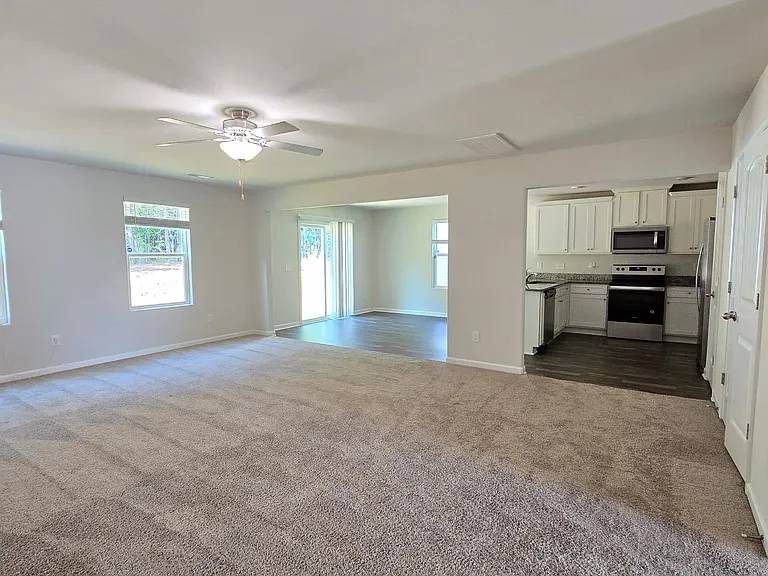 4623 Hazelburn Dr — Photo 5