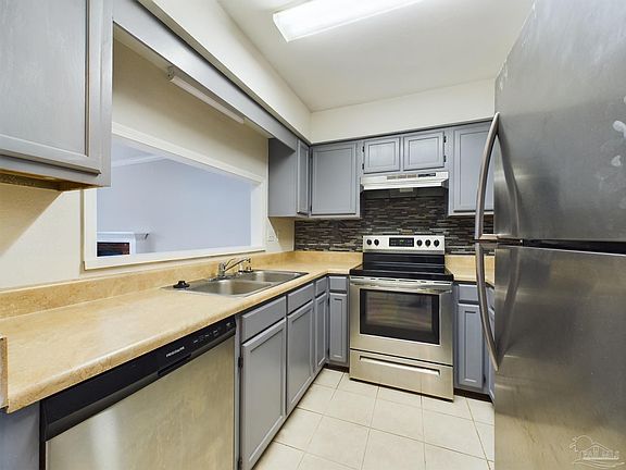 2nd image of 3150 Belle Meade Dr APT D