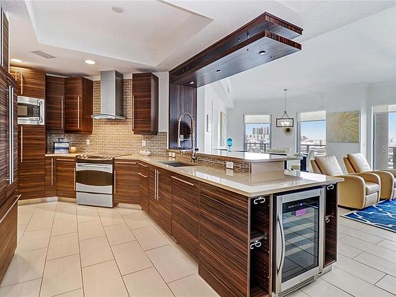 3rd image of 449 S 12th St Unit 1001