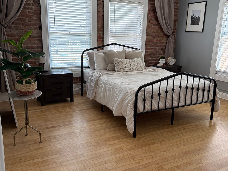 1st image of 4125 S Figueroa St APT 301