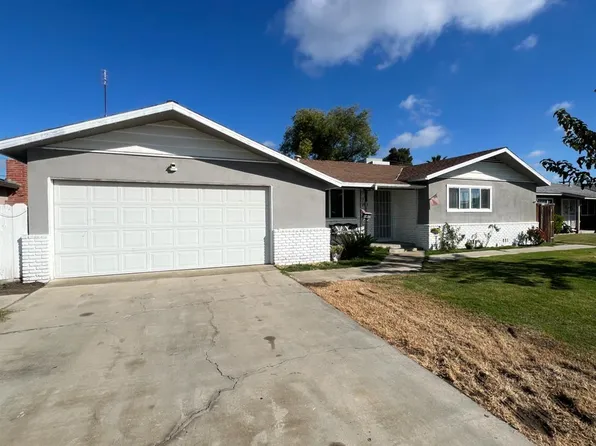 108 W Deodar Dr, Lemoore, CA 93245