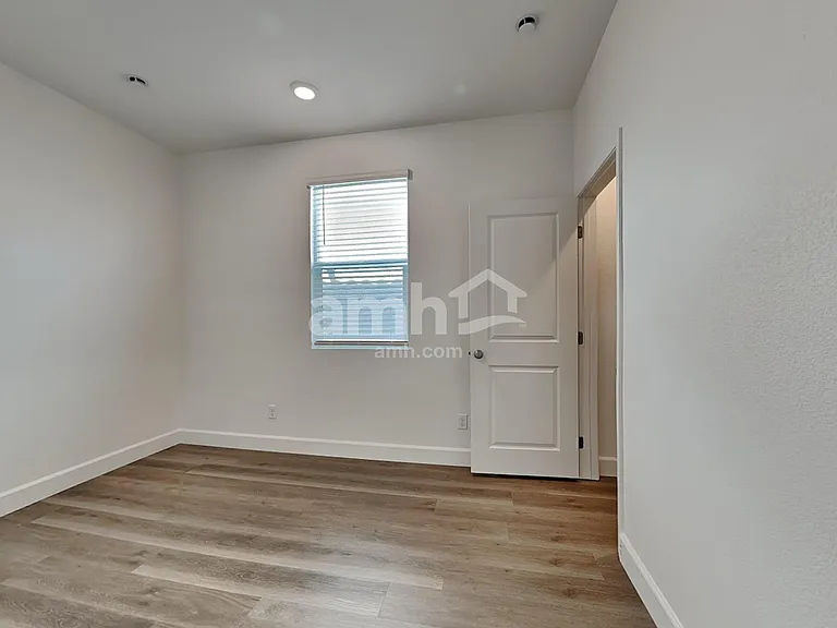 7926 Escolta Ct — Photo 11