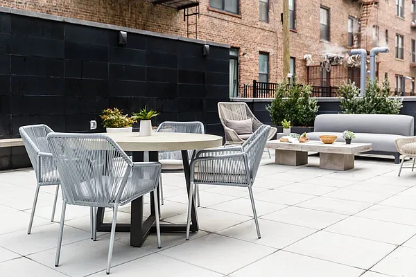 Rented by Nest Seekers International | media 24