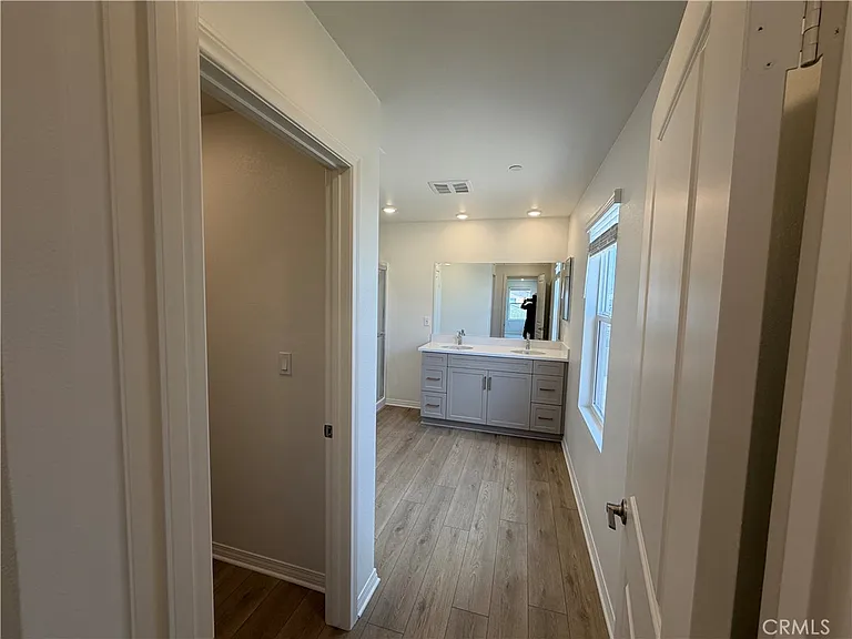 9707 Babaco St — Photo 26
