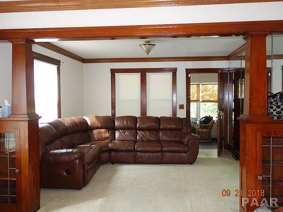 3rd image of 2144 N Maryland Ave