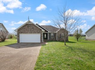 112 Beaver Creek Dr, Portland, TN 37148
