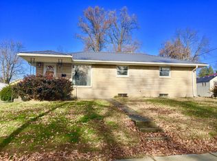 316 W Thompson St, Sullivan, IN 47882