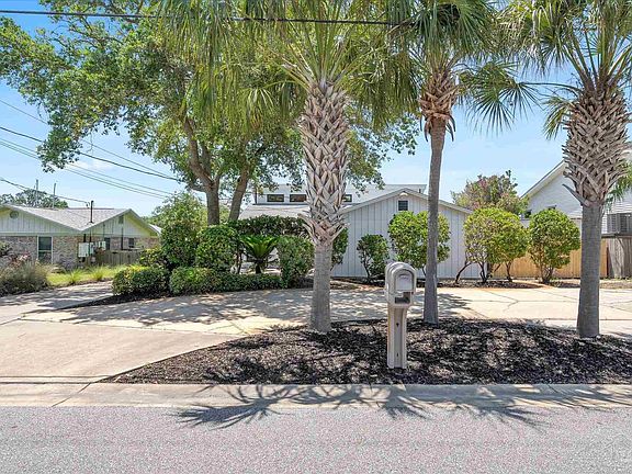 4th image of 927 Coronado Dr
