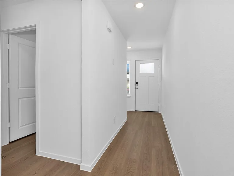 3518 Grassland Dr — Photo 5