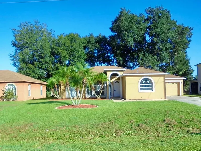 417 Gannet Ct — Photo 1