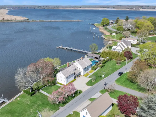 91 North Cove Road, Old Saybrook, CT 06475