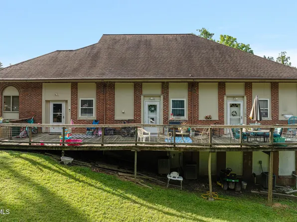 1310 Powder Branch Rd, Elizabethton, TN 37643